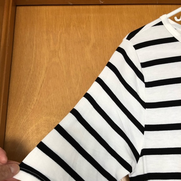 NWT black and white striped Julia - Picture 4 of 4